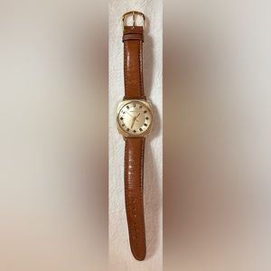 1968 BULOVA 214 ACCUTRON